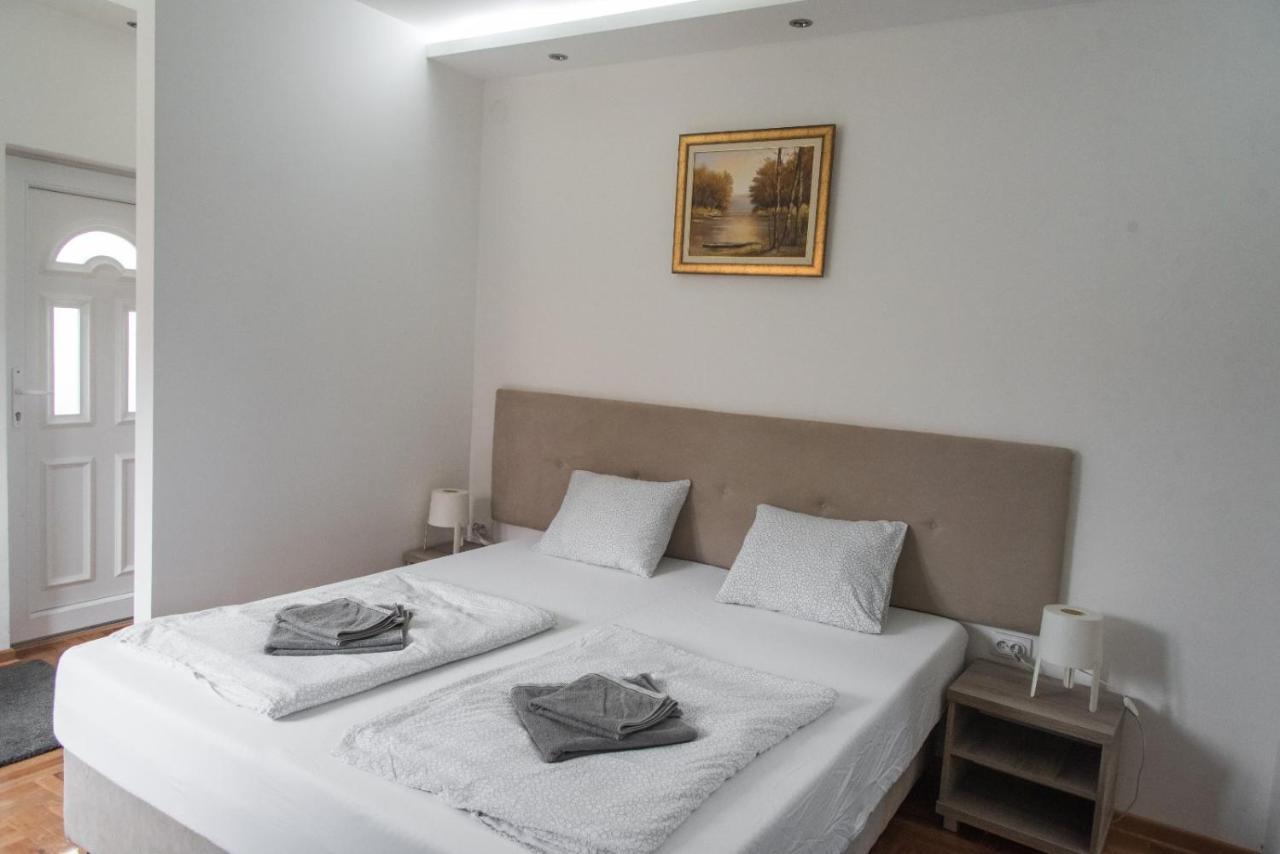 Apartman Tea Belgrado Exterior foto