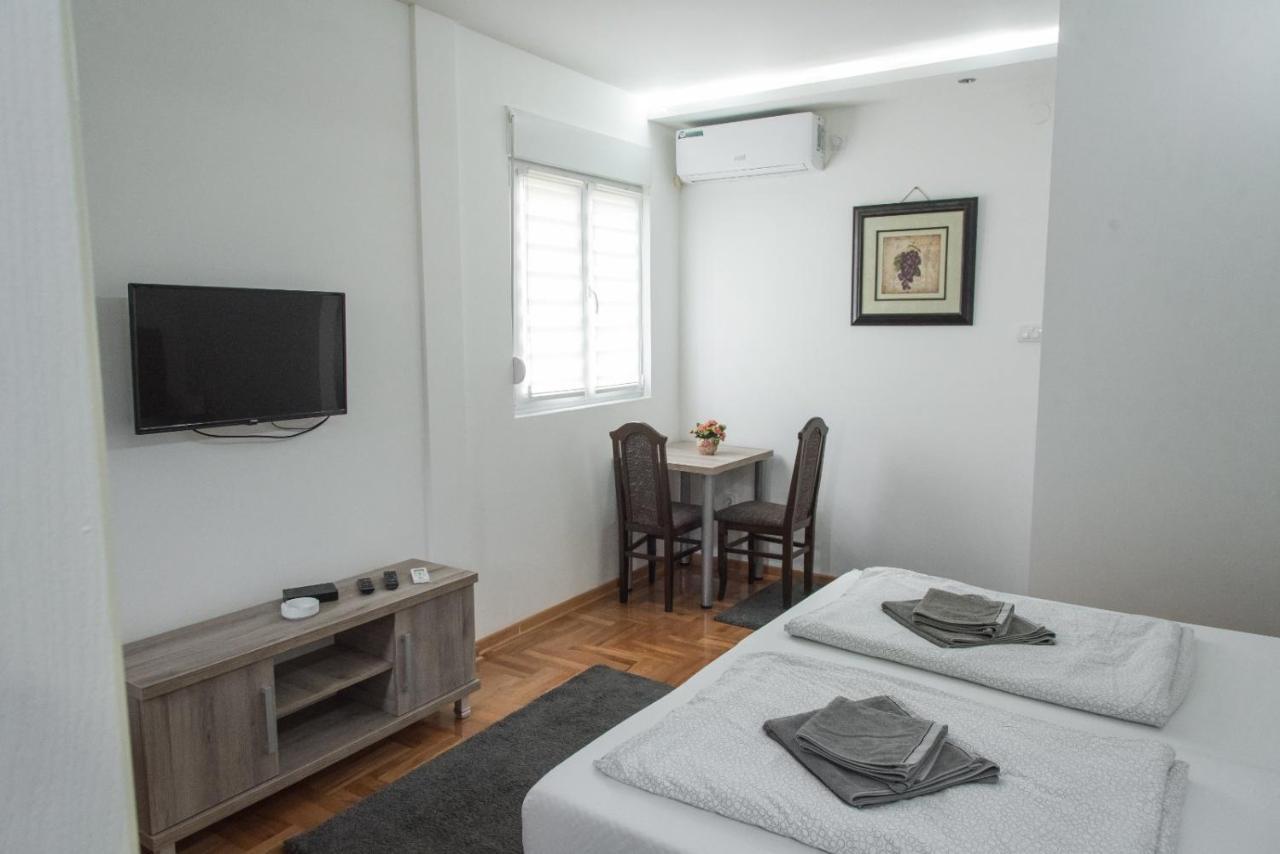 Apartman Tea Belgrado Exterior foto