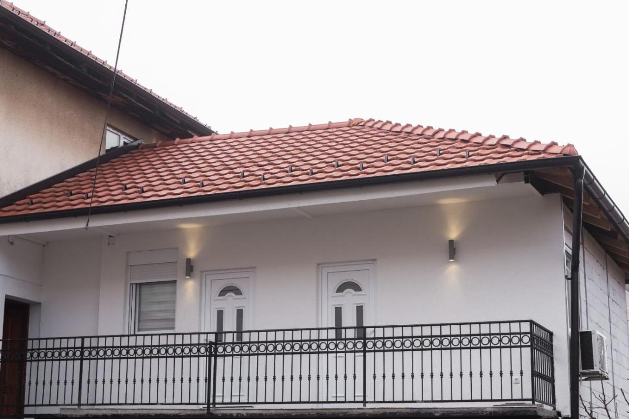 Apartman Tea Belgrado Exterior foto