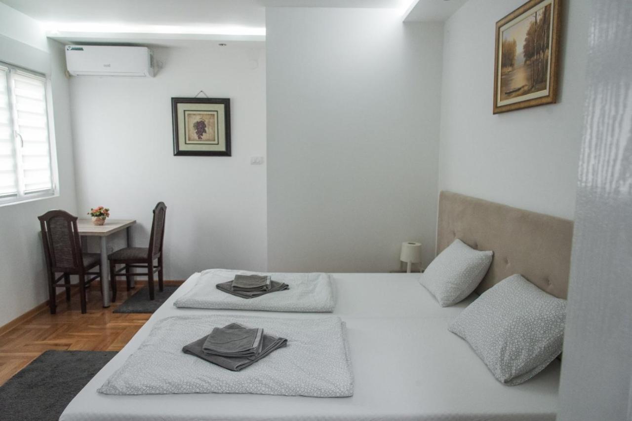 Apartman Tea Belgrado Exterior foto